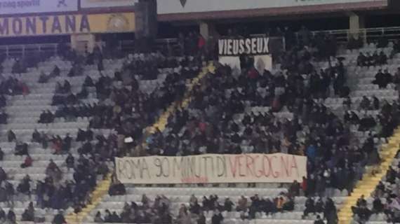 FOTO FV, Striscione in Marione: "A Roma 90' di vergogna"