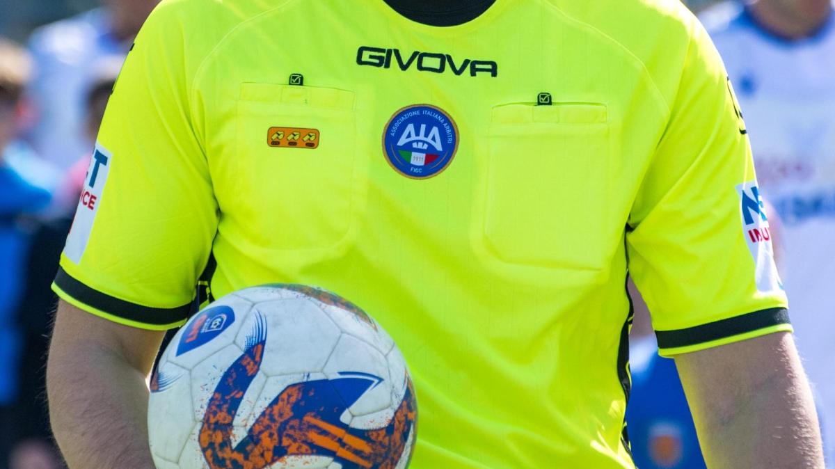 Calabria, aggredito arbitro in Seconda Categoria. Emesso Daspo di 5 anni