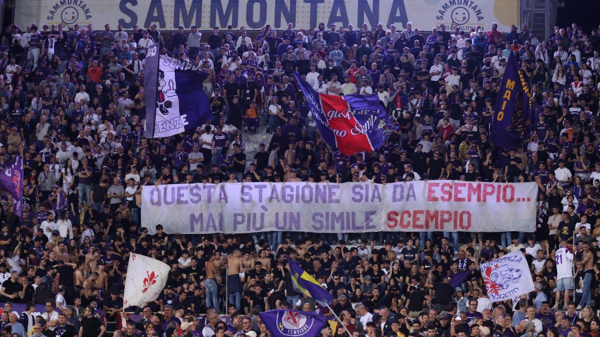 Fiorentina-Atalanta 1-0, fischi per Gud. "Mai più un simile scempio", protesta la Fiesole