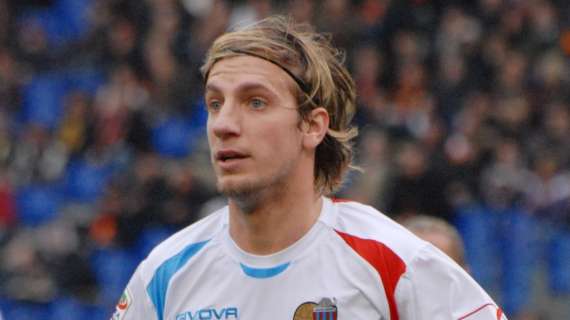 LO MONACO, Maxi Lopez rimane a Catania. Per ora...