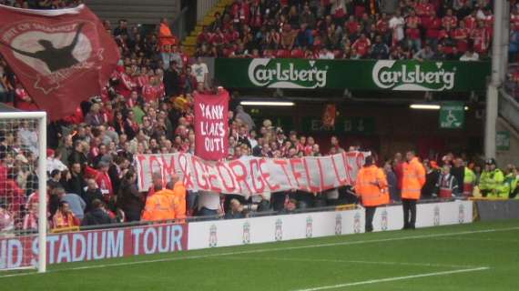 TIFOSI REDS, Supporters e Benayoun a Firenze...