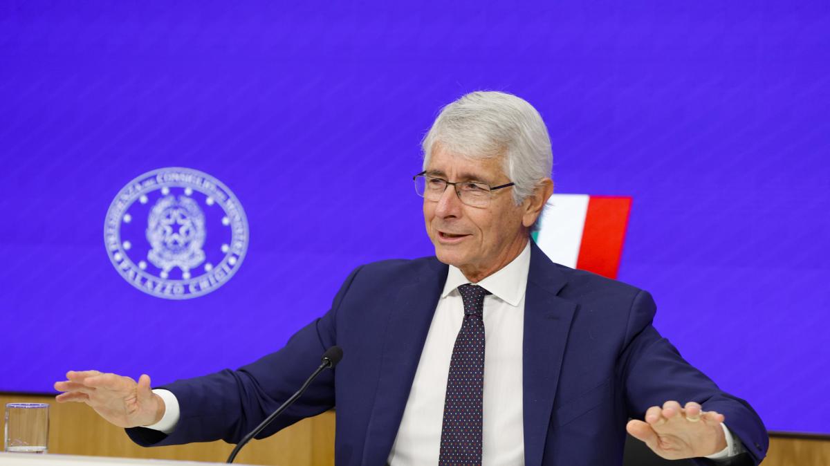 Andrea Abodi: "Innalzare l'attenzione sui passaggi di proprietà"