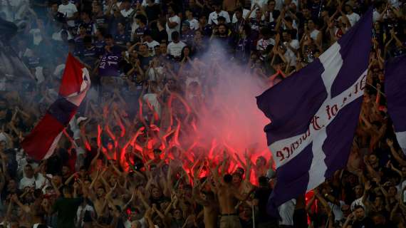 COR.FIO., Scontri e fumogeni: ora la Fiorentina rischia