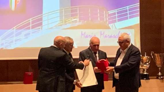 FOTO FV, Corvino premia Mario Maraschi