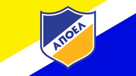 L'ISOLA DELLA BELLEZZA CHE È DIVISA A METÀ: ALLA SCOPERTA DELL'APOEL E DI CIPRO