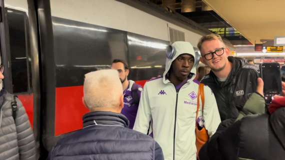 VIDEO FV, La squadra sale sul treno per tornare a Firenze 