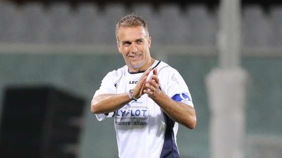 Rossi e Batistuta: la Fiorentina fa gli auguri di compleanno a Pepito e al Re Leone