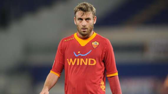 QUI ROMA, Provato ancora De Rossi centrale, out Totti