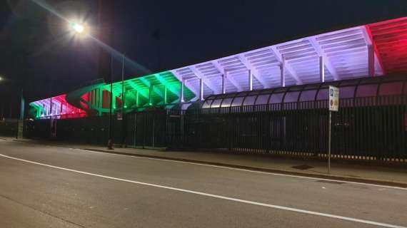 FOTO FV, Franchi tricolore per 159 anni d'Italia unita