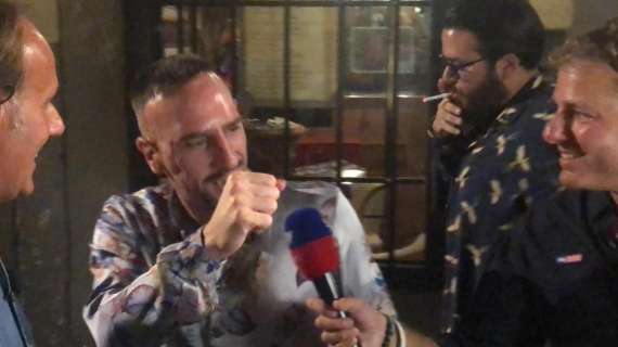 FOTO-VIDEO FV, Termina la cena di Ribery: "Forza viola!"