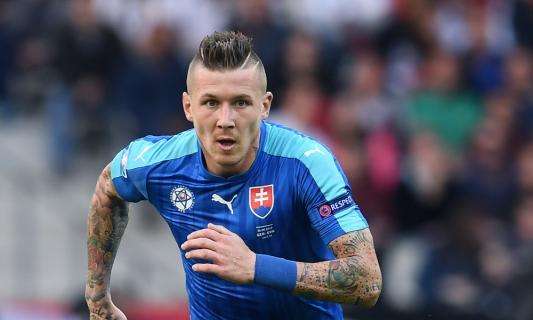 KUCKA, Con Montella ci divertiamo in allenamento