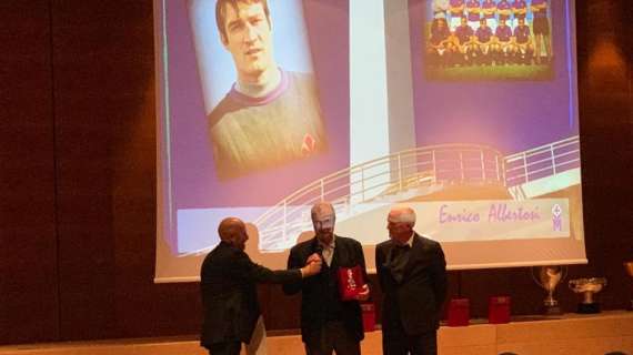 FOTO FV, Superchi premia Enrico Albertosi