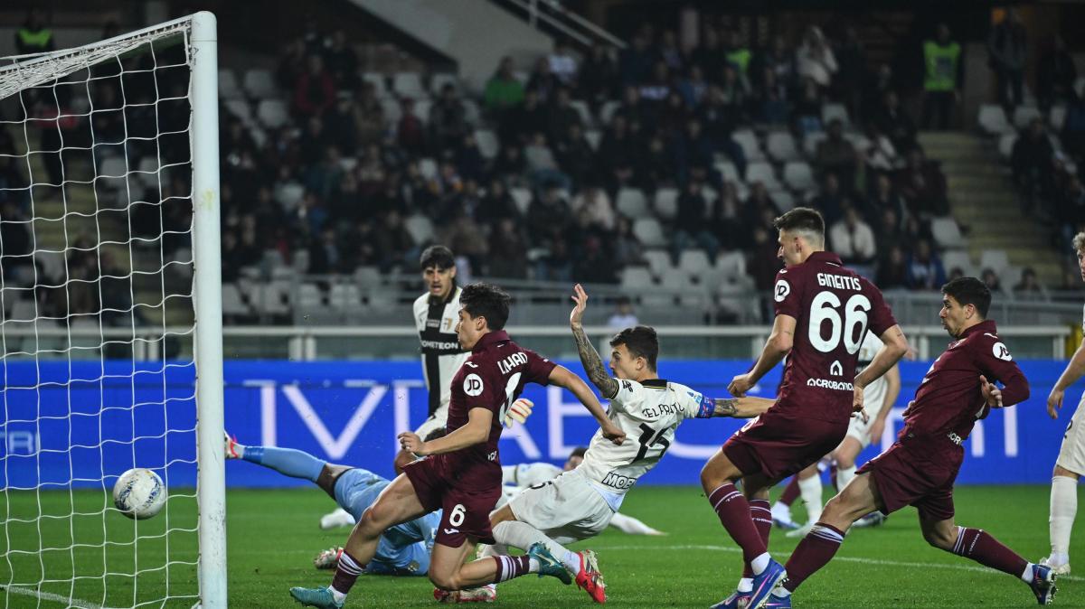 Il Parma sbaglia tutto, il Torino ringrazia: un 4-1 che sa di salvezza per i granata