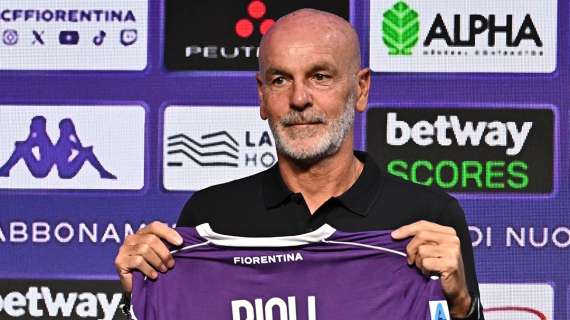 C'è chi parla di Firenze e della Fiorentina e c'è chi parla con Firenze e con la Fiorentina. Pioli, un uomo solo al comando