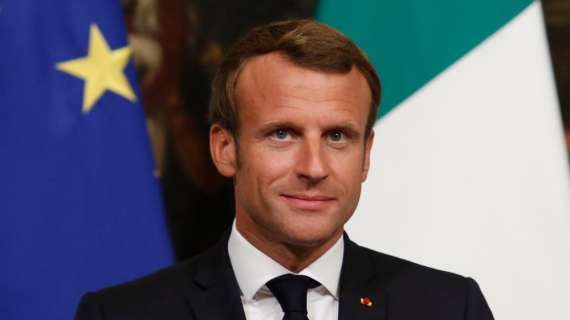 MACRON, Epidemia rallenta: lockdown fino all'11/5