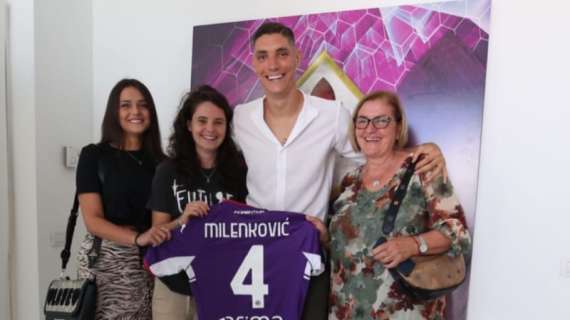 MILENKOVIC, Raggiante sui social: "Ci sarò, Viola!"