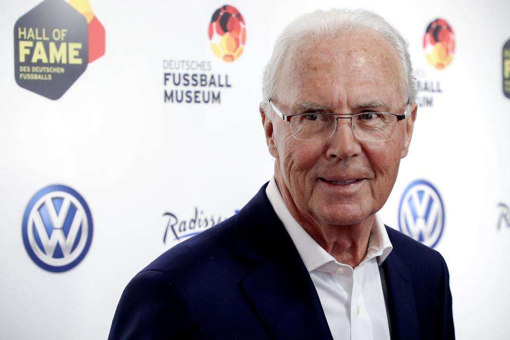 BECKENBAUER, La stampa mondiale lo celebra