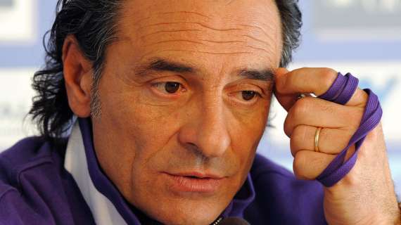 Prandelli riflette sulle mosse per il futuro viola