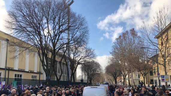 VIDEO FV, Arriva al Franchi il feretro di Astori