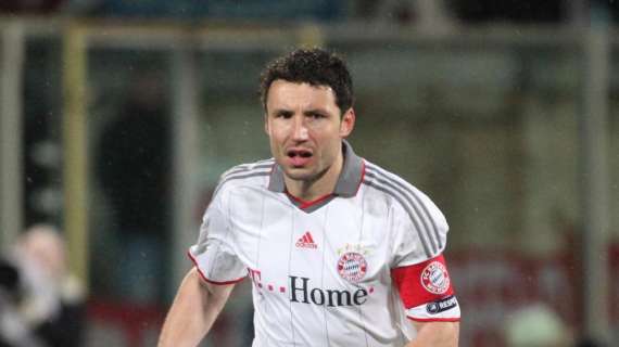 BAYERN, Van Bommel rinnova fino al 2011