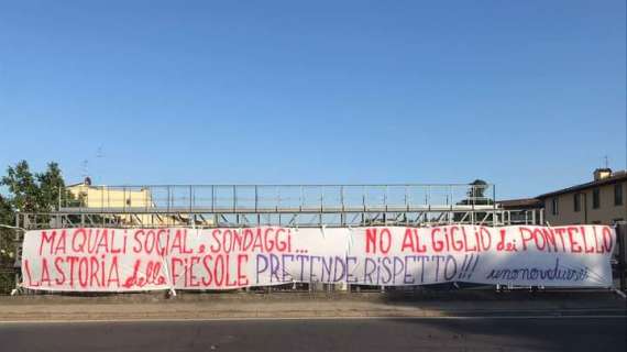 FOTO, Due striscioni duri contro il giglio Pontello