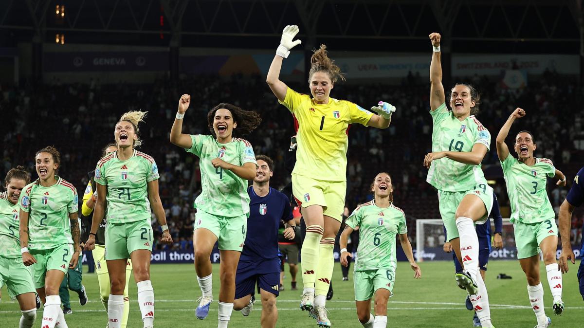 L’Italia maschile fuori dal Mondiale. La Femminile sogna il Brasile per cancellare la delusione