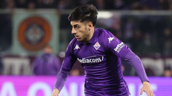 Parisi si vede ancora in viola: "Contento di restare. Carico per far bene a Firenze"