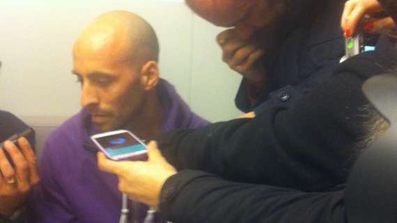 VIDEO FV, Borja Valero scortato dai tifosi