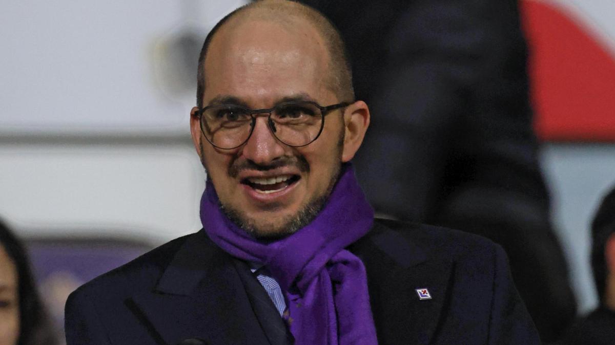 Tante domande sul futuro del club. CorSport: "Chi guida la Fiorentina dia le risposte"