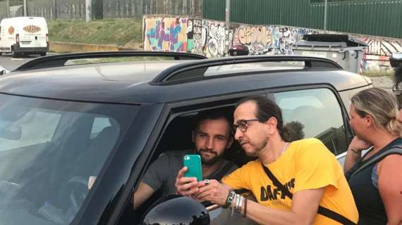 FOTO FV, Selfie e autografi ai campini per Badelj