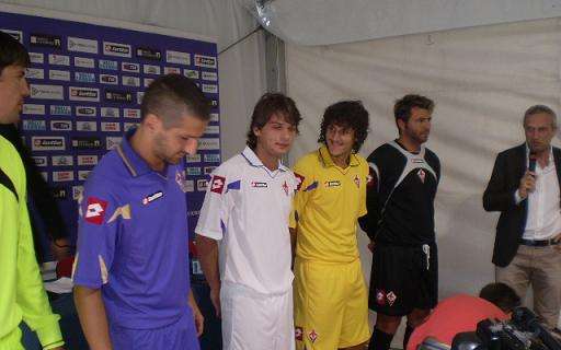 PRESENTAZIONE MAGLIE 2010/11, Il live di FV