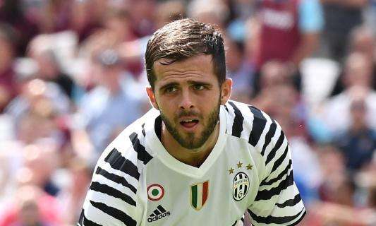 JUVENTUS, Pjanic si ferma: a rischio per sabato