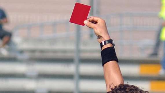 FIRENZE, Arbitro aggredito in terza categoria