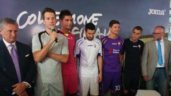 FIORENTINA 2014/15, ECCO LE MAGLIE UFFICIALI