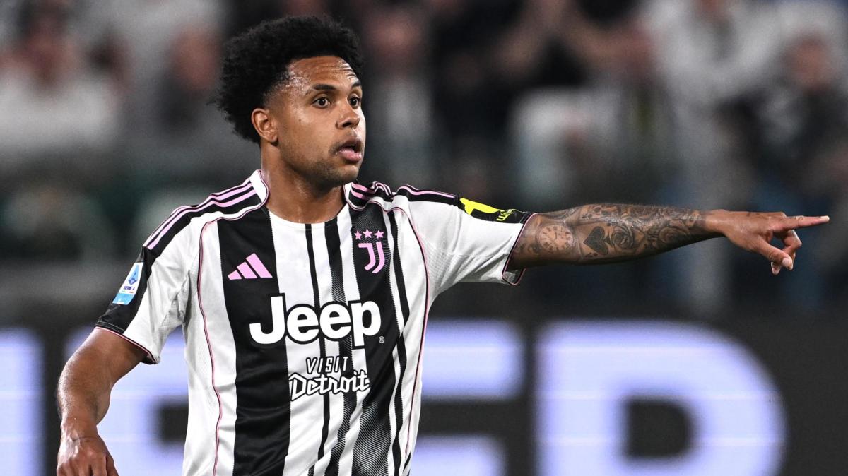Juventus-Fiorentina 0-1, gol annullato a McKennie per una spinta