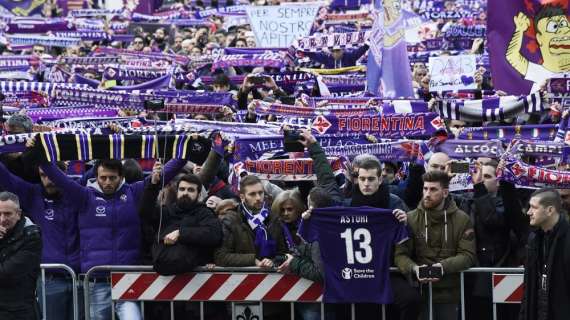 VIDEO, Il toccante saluto di Firenze al suo capitano