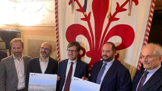 FOTO FV, Nardella e pres. Mercafir con il progetto