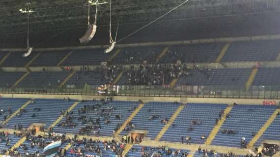 SAN SIRO, Torna il coro "Il pallone è quello bianco"