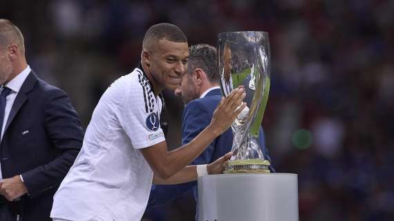 PSG, Deve 55 mln a Mbappe: rischia anche licenza Uefa