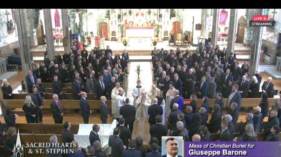 DA NEW YORK, Le immagini del funerale di Joe Barone