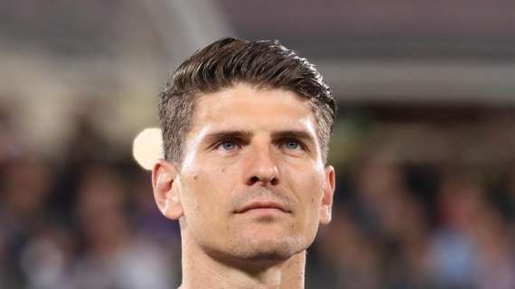 SIV-FIO 0-0, Prima occasione per Mario Gomez