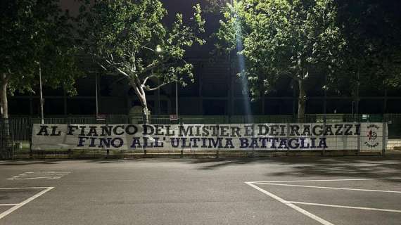 FIESOLE, Striscione al cs: “Al fianco di Italiano e squadra”