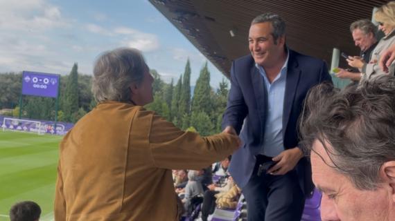 Primavera, al Viola Park anche il presidente del Verona Zanzi: il saluto con Ferrari