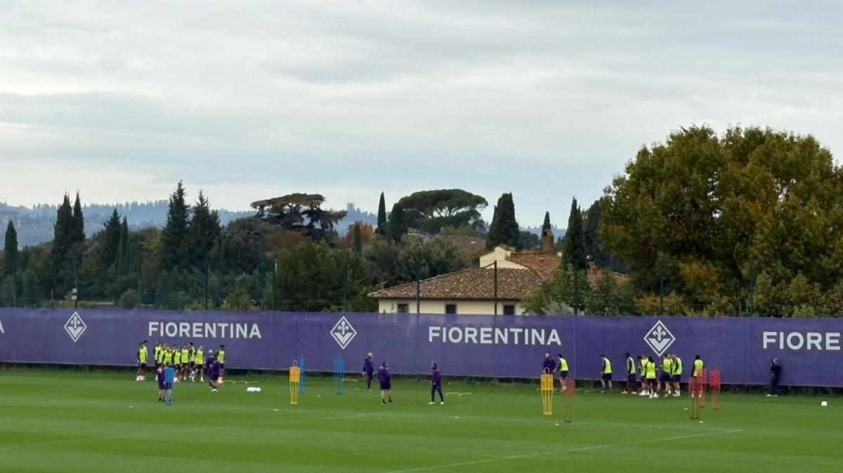 Rifinitura in vista di Rapid Vienna-Fiorentina, lavoro personalizzato per Gosens