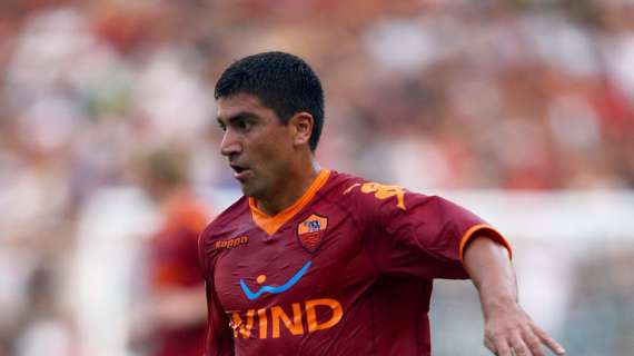 MERCATO, Pizarro rinnova con la Roma fino al 2014