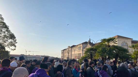 FOTO FV, Corteo dei tifosi viola verso il Municipal