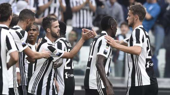 QUI JUVE, Squadra in campo in vista della Fiorentina