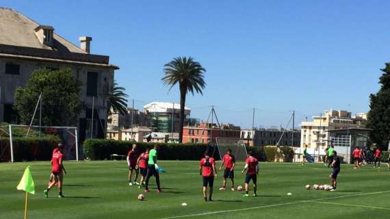 Genoa, allenamento mattutino al Centro Sportivo Signorini