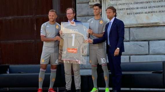 Genoa, presentata la terza maglia per la stagione 2021/2022