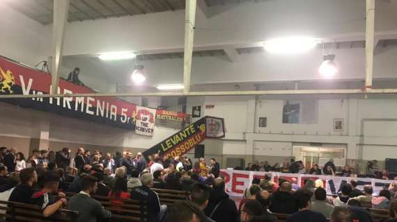 Genoa, ecco l’esito dell’assemblea dei tifosi: si torna allo stadio!